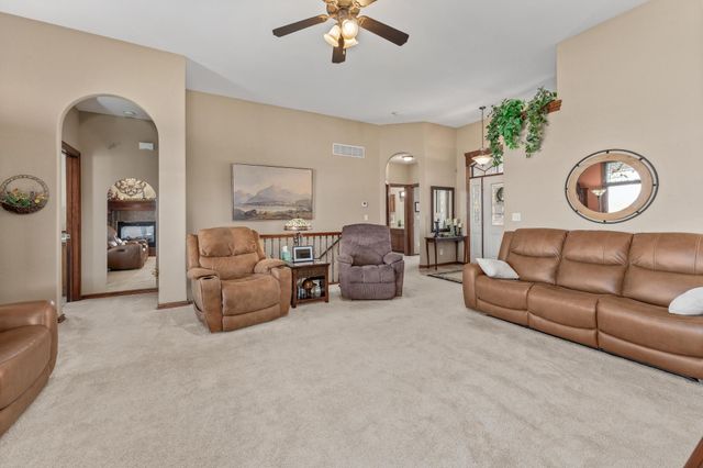2153 S Sierra Hills Cir, Wichita, KS 67230