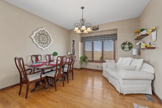 2153 S Sierra Hills Cir, Wichita, KS 67230