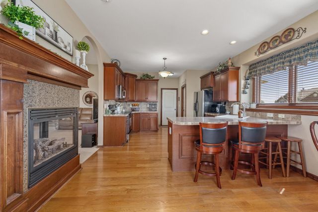 2153 S Sierra Hills Cir, Wichita, KS 67230