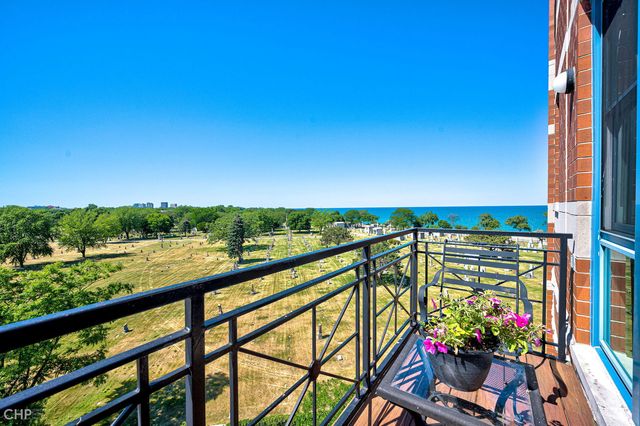 7748 N Sheridan Road 5, Chicago, IL 60626