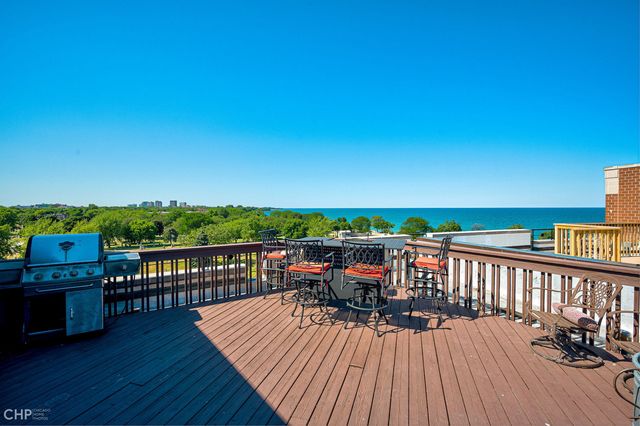 7748 N Sheridan Road 5, Chicago, IL 60626