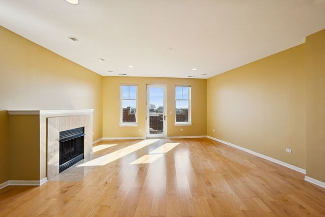 7748 N Sheridan Road 5, Chicago, IL 60626