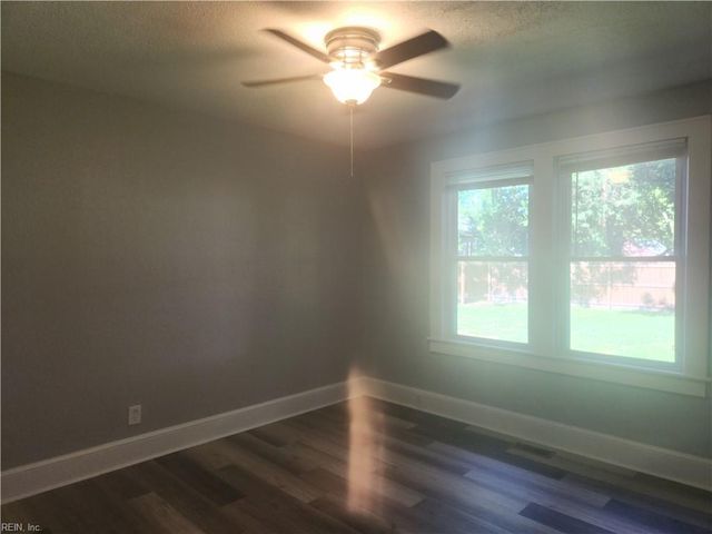 3830 Pamlico CIR, Norfolk, VA 23513