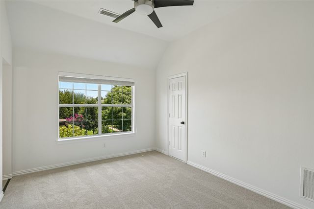 1045 Sir Lancelot Circle, Lewisville, TX 75056