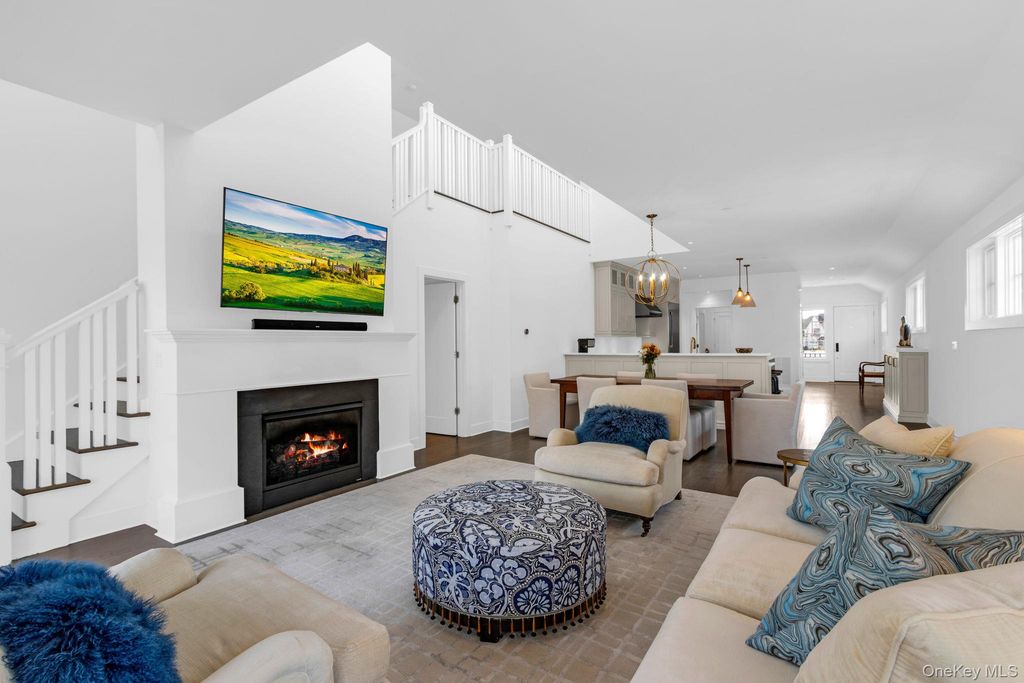 15 Honeysuckle Lane, Rye Brook, NY 10573 — photo 3