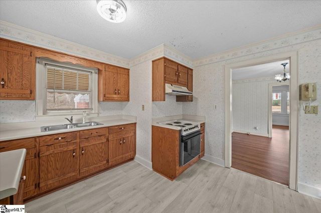 105 Barron Street, Union, SC 29379