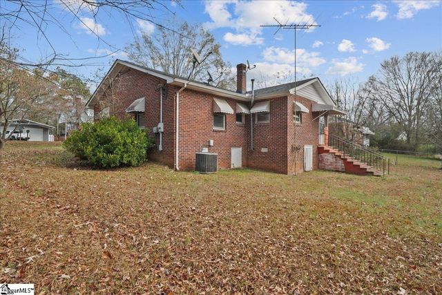 105 Barron Street, Union, SC 29379