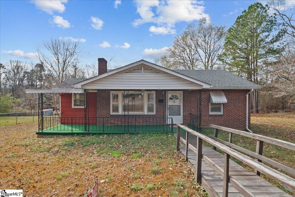 105 Barron Street, Union, SC 29379