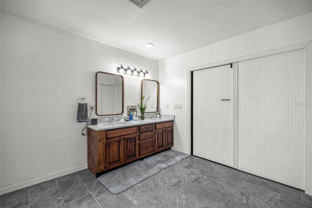 1738 SE 5TH STREET, Ocala, FL 34471