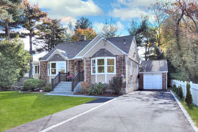 24 Mills Street, Westport, CT 06880