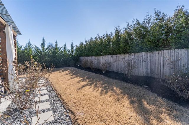 723 Independence Avenue, Pendergrass, GA 30567