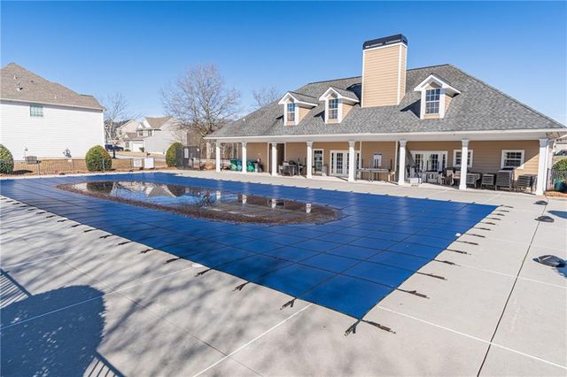 723 Independence Avenue, Pendergrass, GA 30567