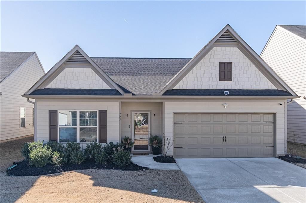 723 Independence Avenue, Pendergrass, GA 30567