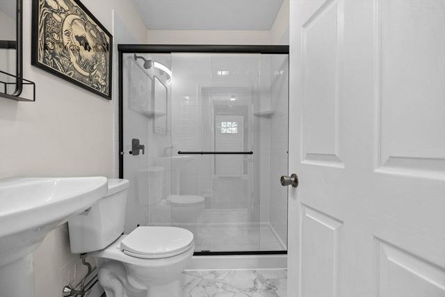 17 Woodbine Rd, Weymouth, MA 02189