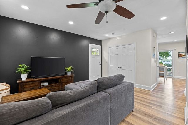 17 Woodbine Rd, Weymouth, MA 02189