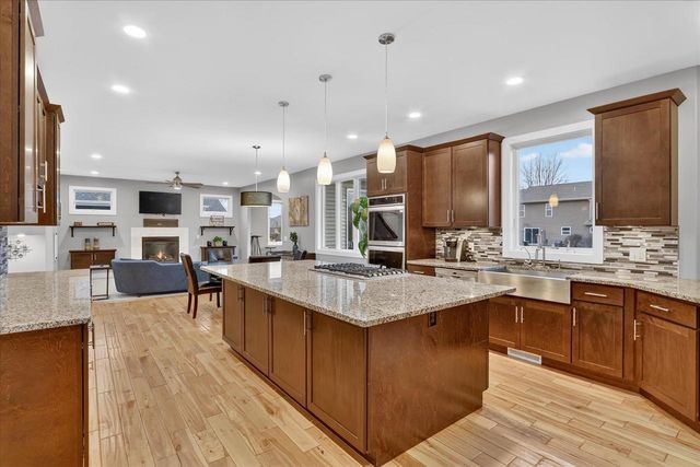 673 Prairie Grass Road, Oregon, WI 53575