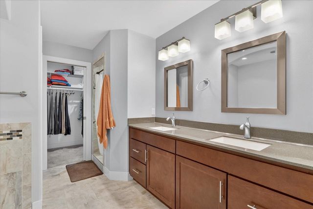 673 Prairie Grass Road, Oregon, WI 53575