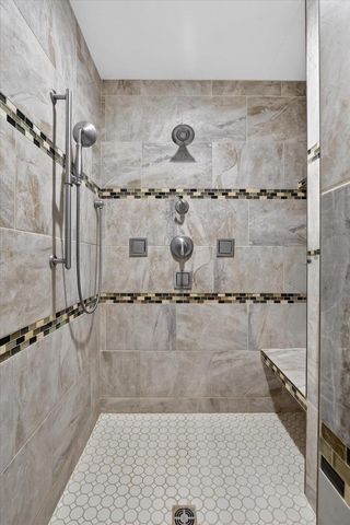 673 Prairie Grass Road, Oregon, WI 53575