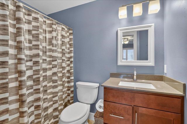 673 Prairie Grass Road, Oregon, WI 53575