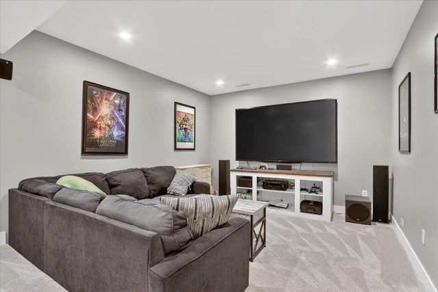 673 Prairie Grass Road, Oregon, WI 53575