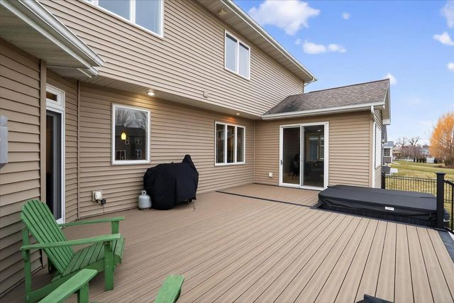 673 Prairie Grass Road, Oregon, WI 53575