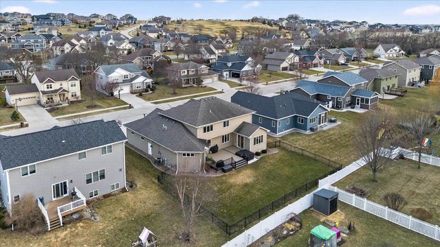 673 Prairie Grass Road, Oregon, WI 53575