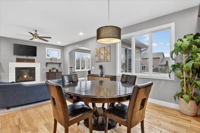 673 Prairie Grass Road, Oregon, WI 53575