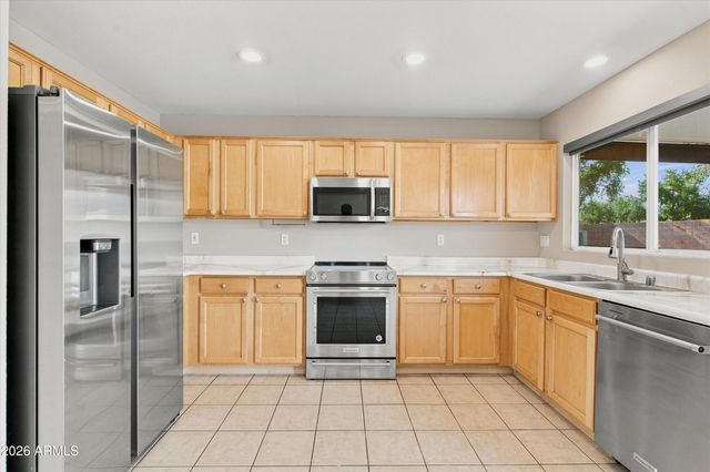 15322 W EVANS Drive, Surprise, AZ 85379