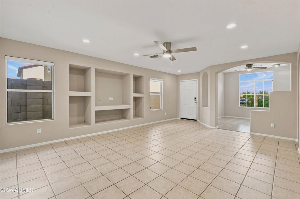 15322 W EVANS Drive, Surprise, AZ 85379 — photo 2