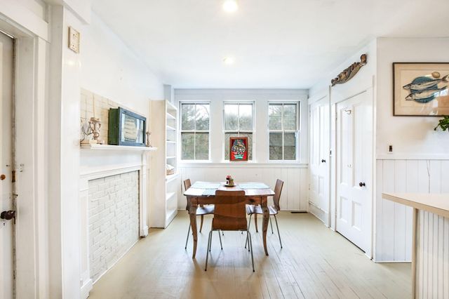 1331 Main Street, Cotuit, MA 02635