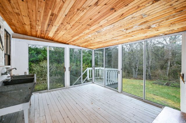 1331 Main Street, Cotuit, MA 02635