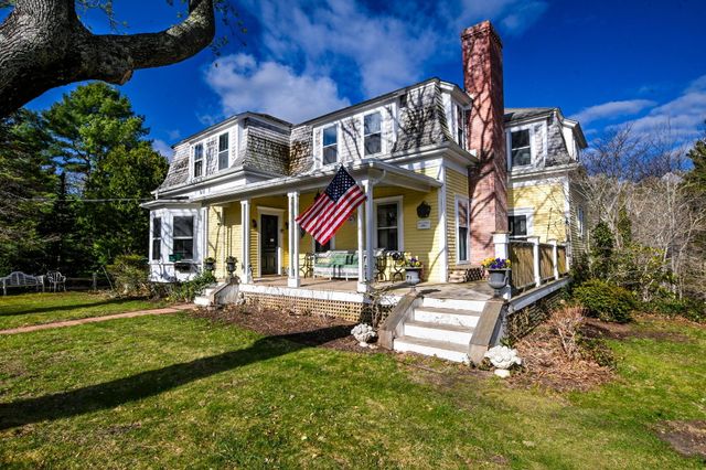 1331 Main Street, Cotuit, MA 02635