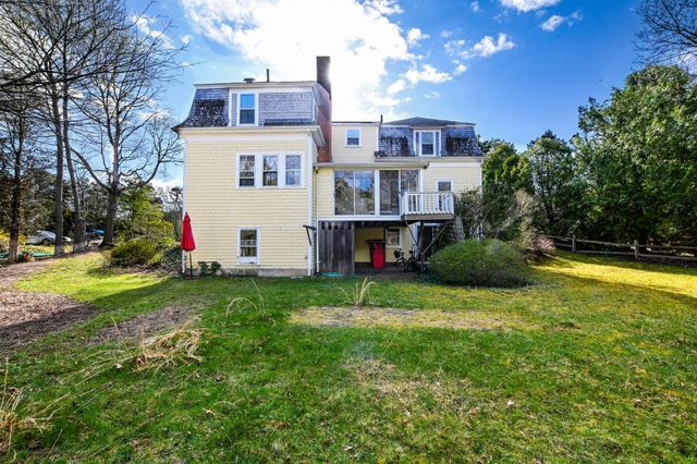 1331 Main Street, Cotuit, MA 02635