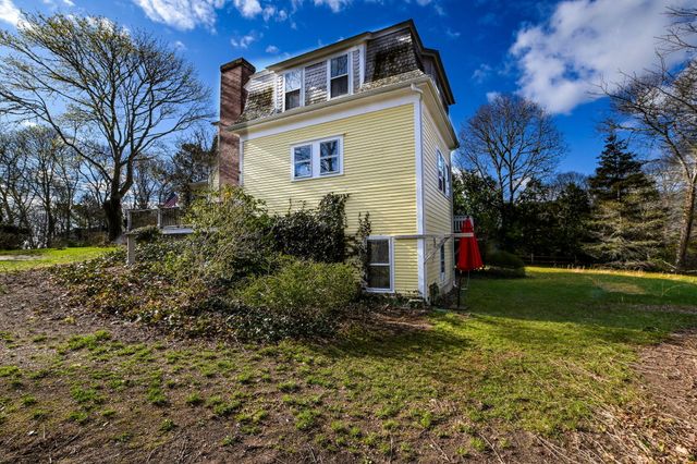 1331 Main Street, Cotuit, MA 02635