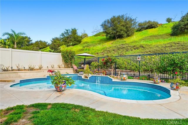 48 Gingham, Trabuco Canyon, CA 92679
