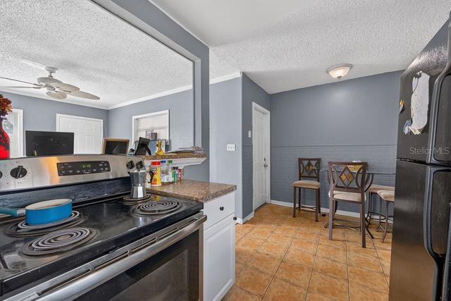 5205 S 82ND STREET, Tampa, FL 33619