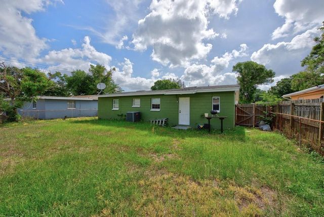 5205 S 82ND STREET, Tampa, FL 33619