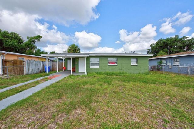 5205 S 82ND STREET, Tampa, FL 33619