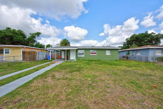5205 S 82ND STREET, Tampa, FL 33619