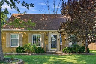732 10th Street, West Des Moines, IA 50265