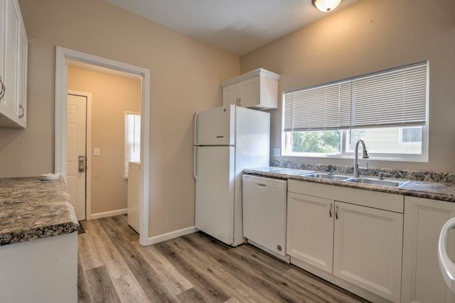 820 7th Ave. NW, Minot, ND 58703