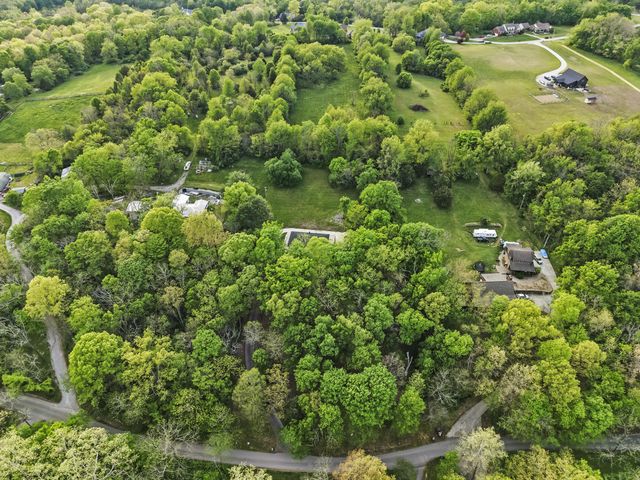 2040 McGee 1 Lane, Nicholasville, KY 40356