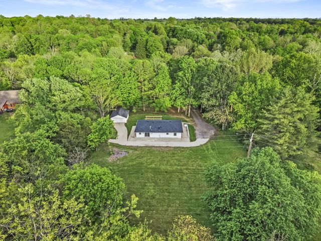 2040 McGee 1 Lane, Nicholasville, KY 40356
