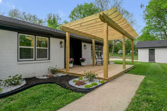 2040 McGee 1 Lane, Nicholasville, KY 40356