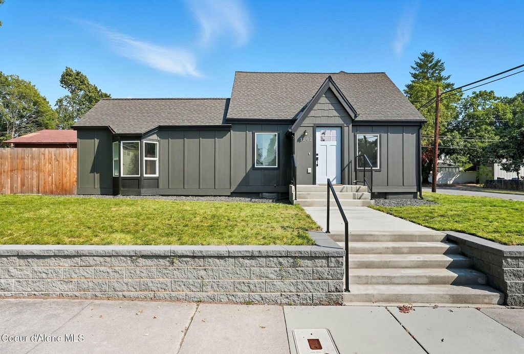 1202 N A St, Coeur D'alene, ID 83814