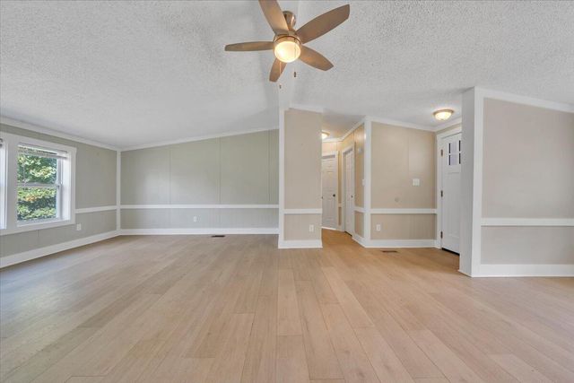 2748 Taylors RD, Boones Mill, VA 24065