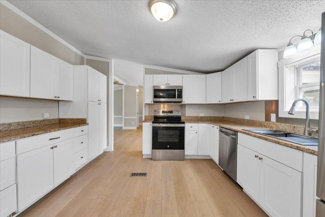 2748 Taylors RD, Boones Mill, VA 24065