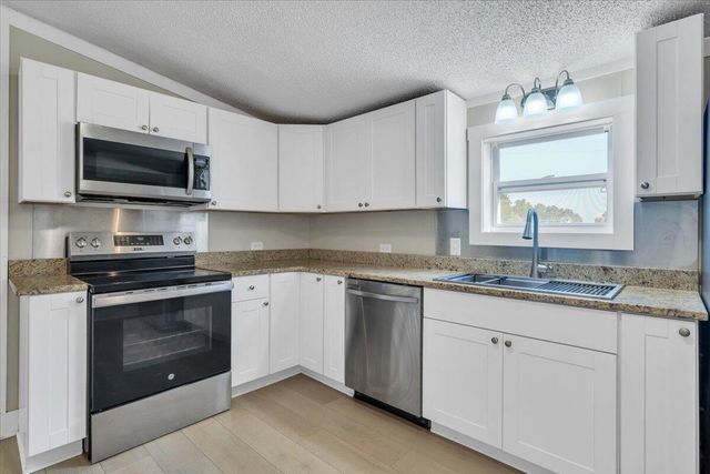 2748 Taylors RD, Boones Mill, VA 24065