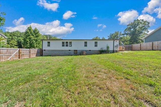 2748 Taylors RD, Boones Mill, VA 24065