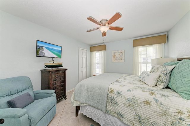 5010 LA COSTA ISLAND COURT, Punta Gorda, FL 33950